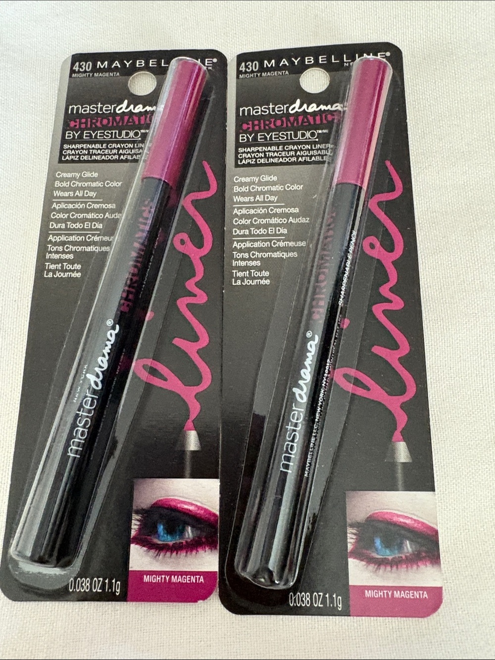 Maybelline Master Drama Chromatic Eyeliner Crayon - Mighty Magenta (Pink)